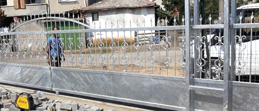 Ferforje Sürgülü Kapı